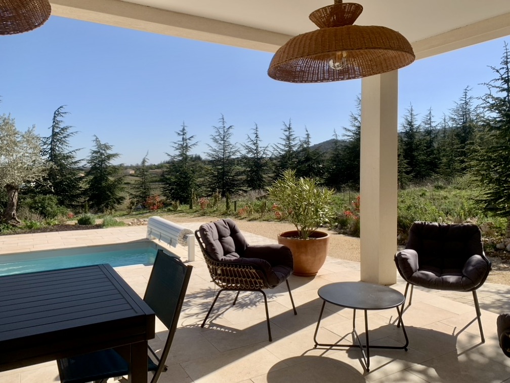 C86CBF35-9E2D-4D13-AADE-1BD13FBEB0B6_1_201_a