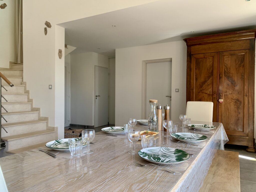 embelliesaintvincent_villalembllie_salon_6